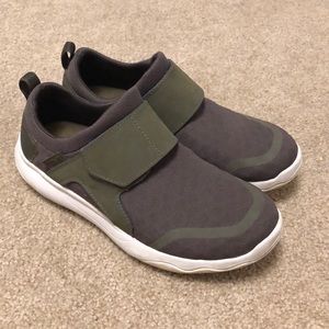 Teva Arrowood Swift Slip On Hiking Shoe Olive 7.5